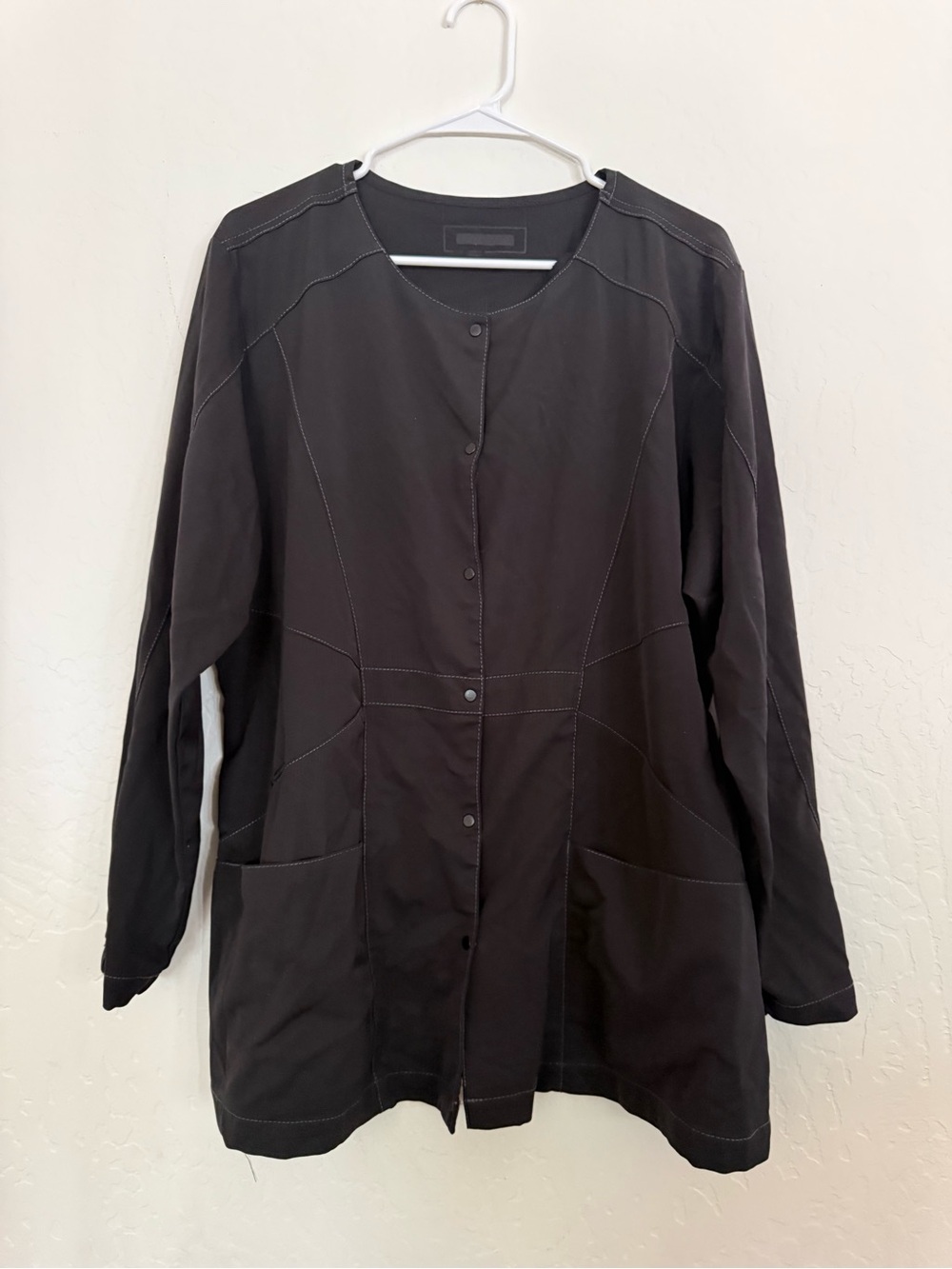 Black Women's Snap-Front Utility scrub Jacket